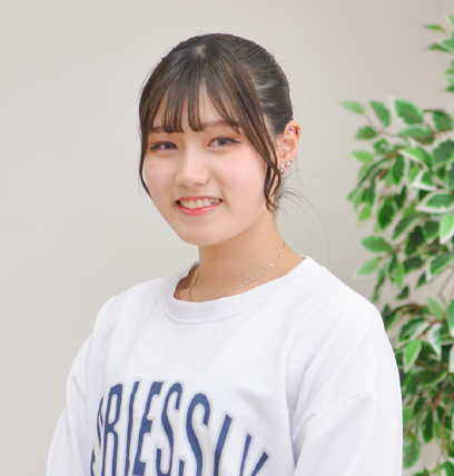 岩谷学園アーティスティックＢ横浜美容専門学校 インタビュー1