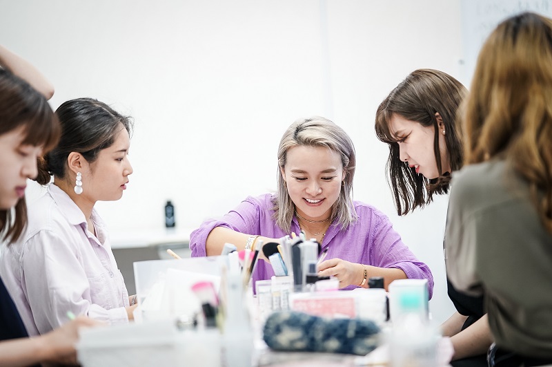 アフロート美容専門学園[ネイル]新宿校 の特長 3