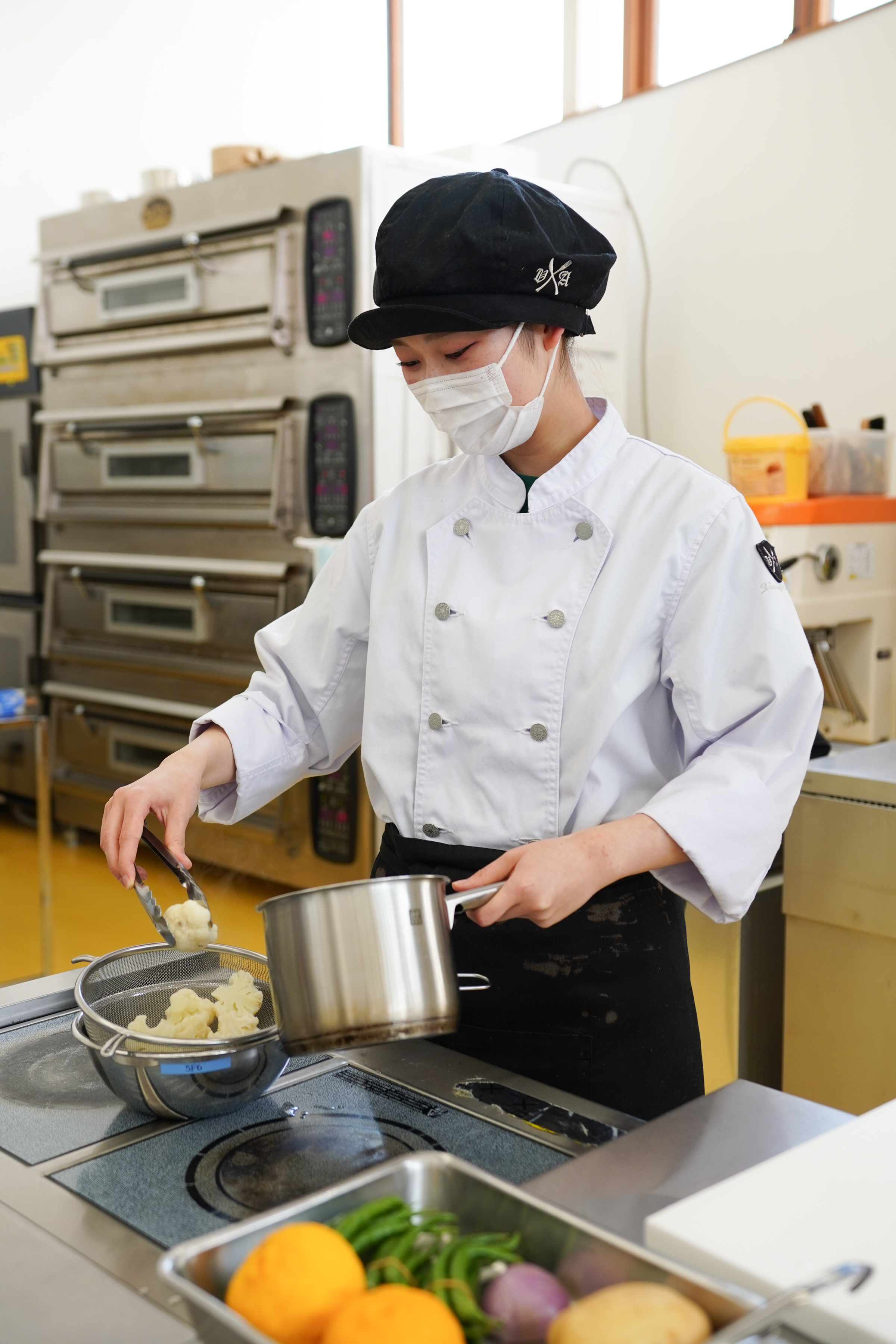 専門学校ビジョナリーアーツ[フードクリエイト学科] インタビュー1